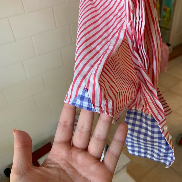 Women’s Button Up Top - Picture 3 of 3